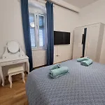 Alice In Wonderland Appartement