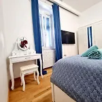 Alice In Wonderland Appartement Šibenik