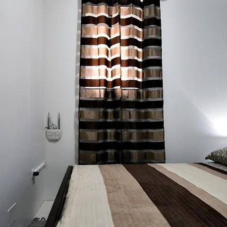 Alice In Wonderland Apartment *