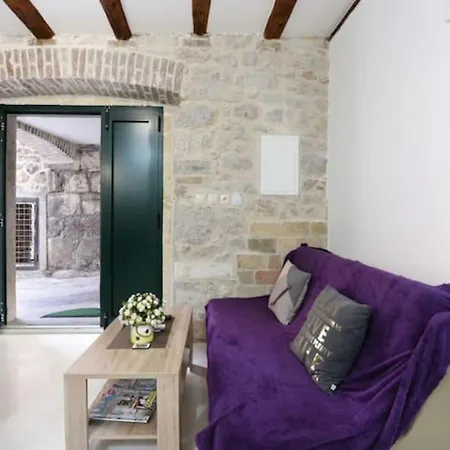 Alice In Wonderland * Sibenik