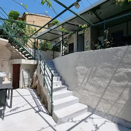 Alice In Wonderland *