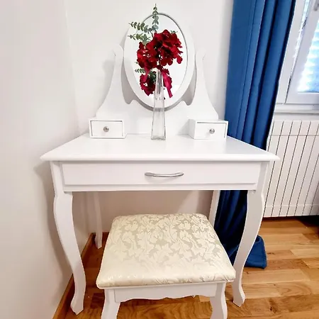 Alice In Wonderland *