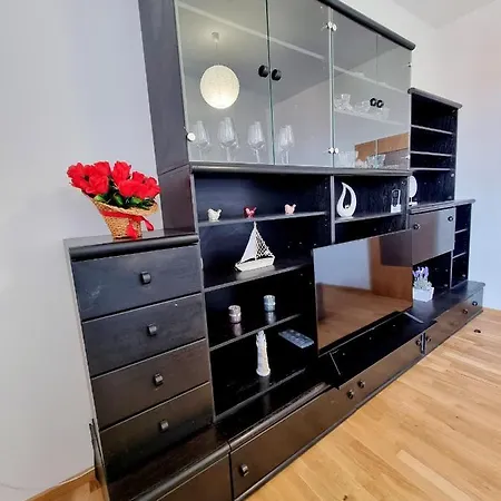 Apartment Alice In Wonderland Sibenik