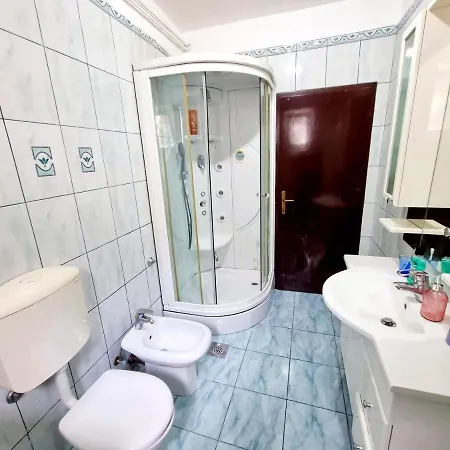 Apartment Alice In Wonderland *