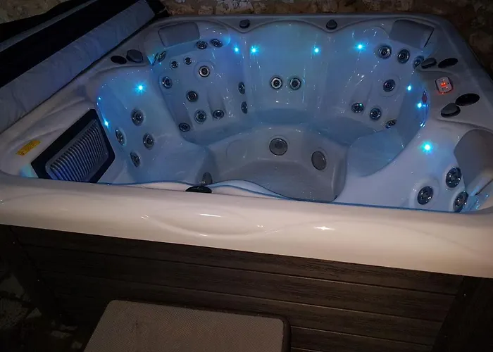 Alice In Wonderland 아파트 *